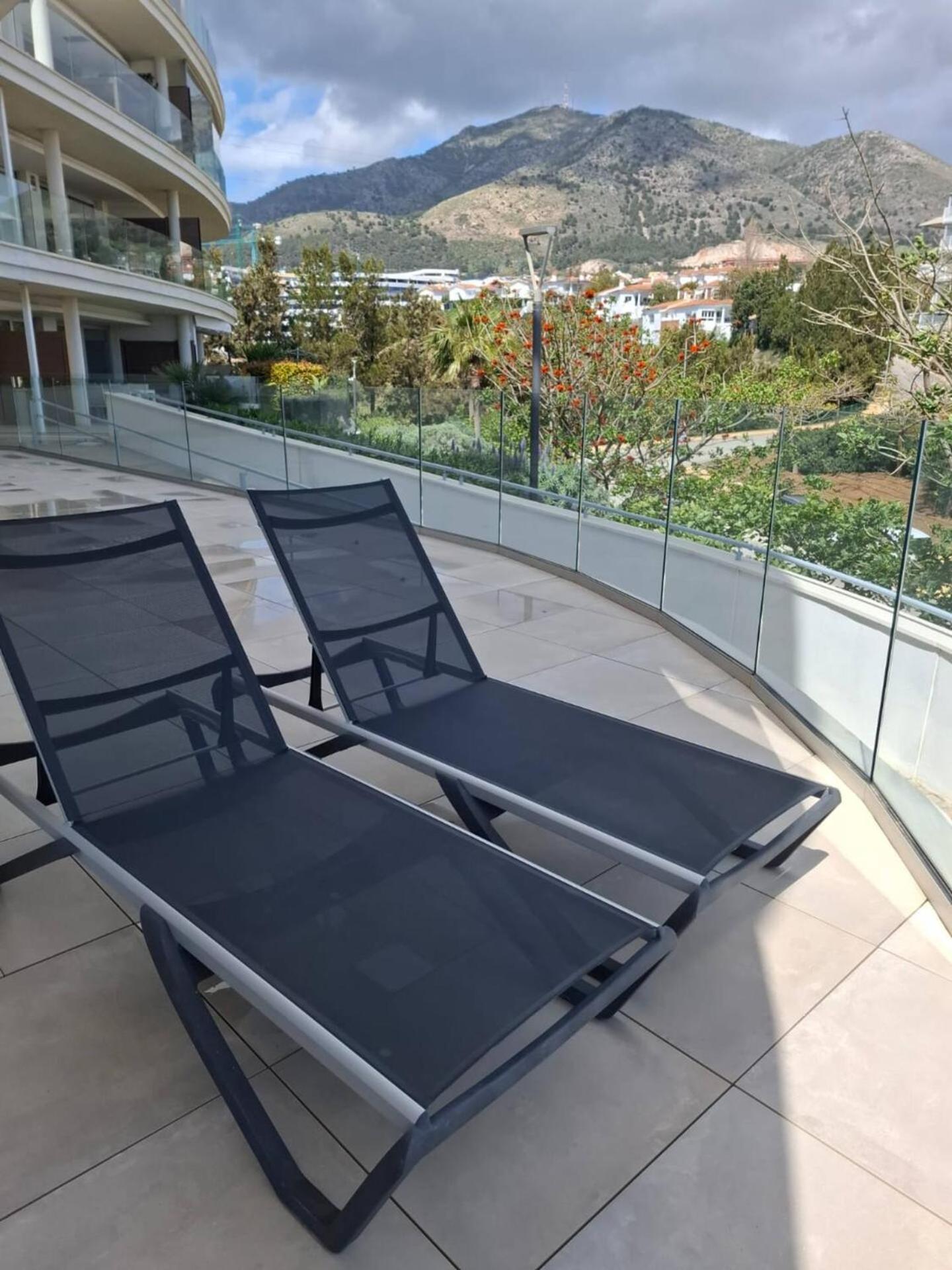 Happy Travel Panoramica Apartment Fuengirola Exterior photo